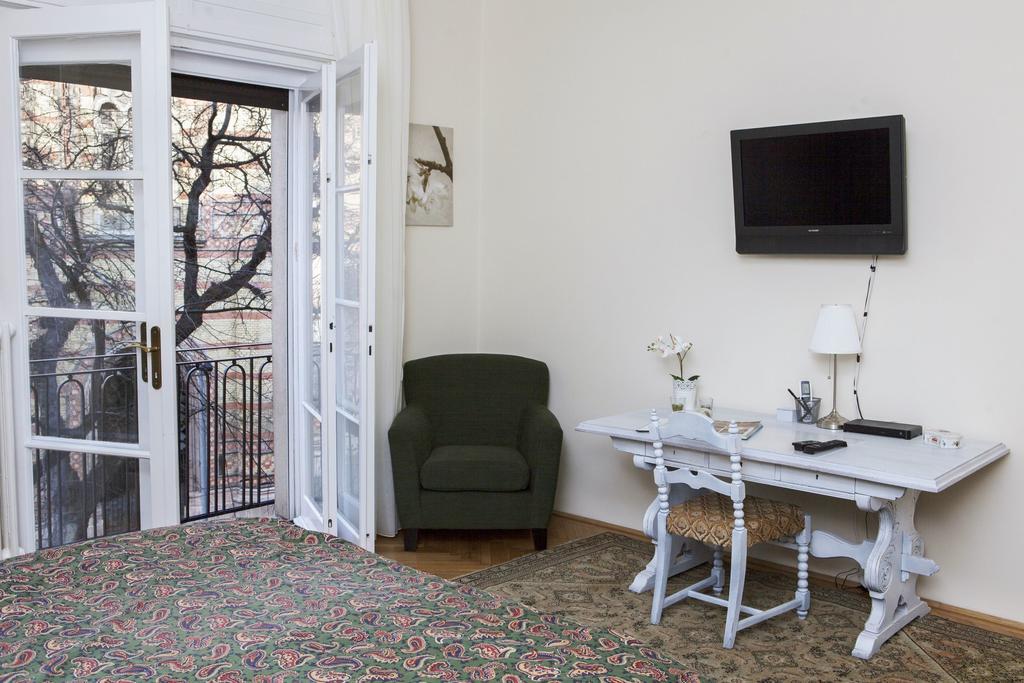 Synagogue View Apartment Budapest Luaran gambar